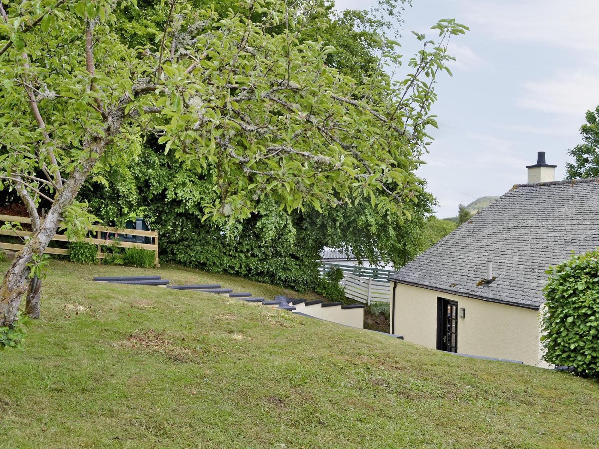 Kinnettas Cottage สแตรธเพฟเฟอร์ ภายนอก รูปภาพ